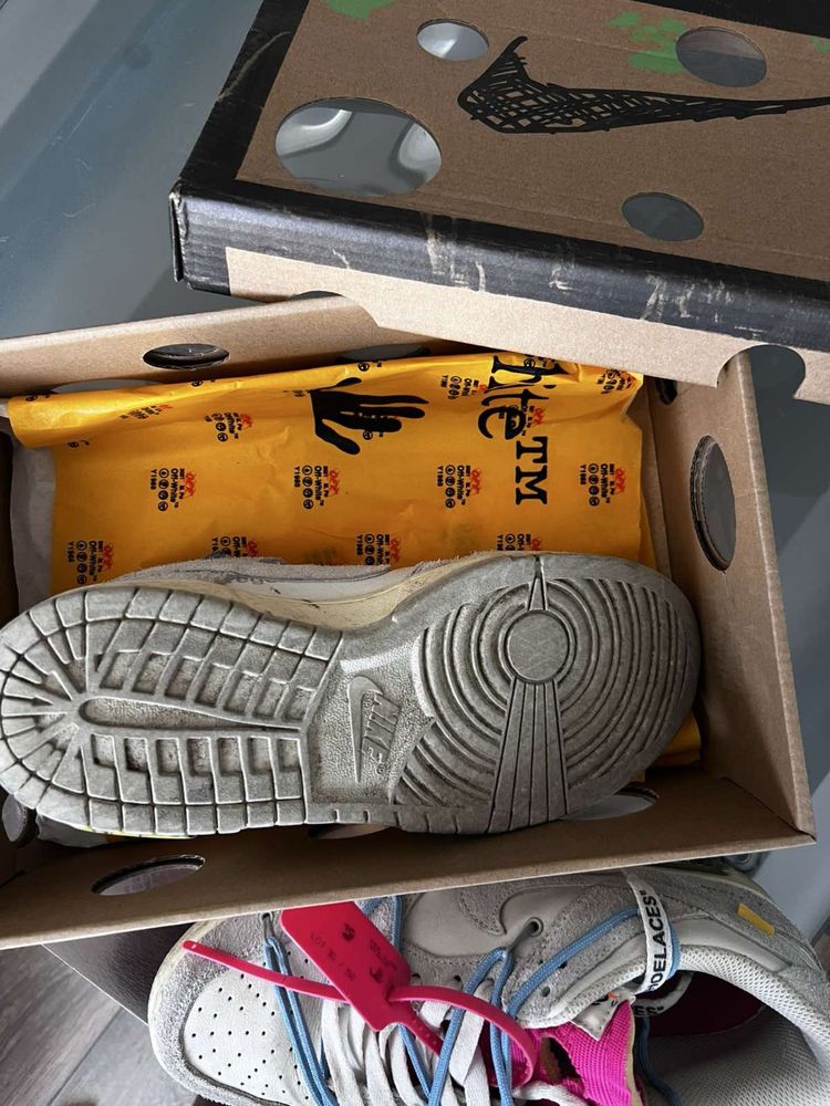 Nike off white dunk