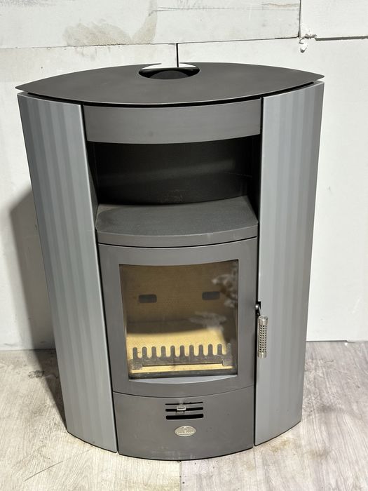 Sobe/semineu model Maxblank