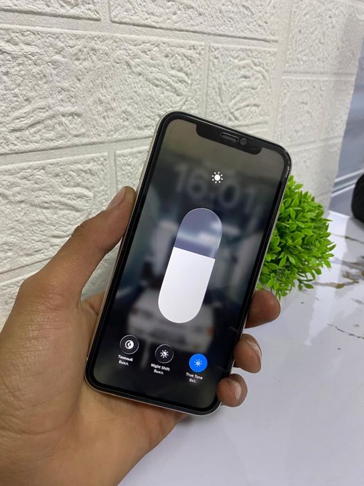 Продам Iphone 11 128gb