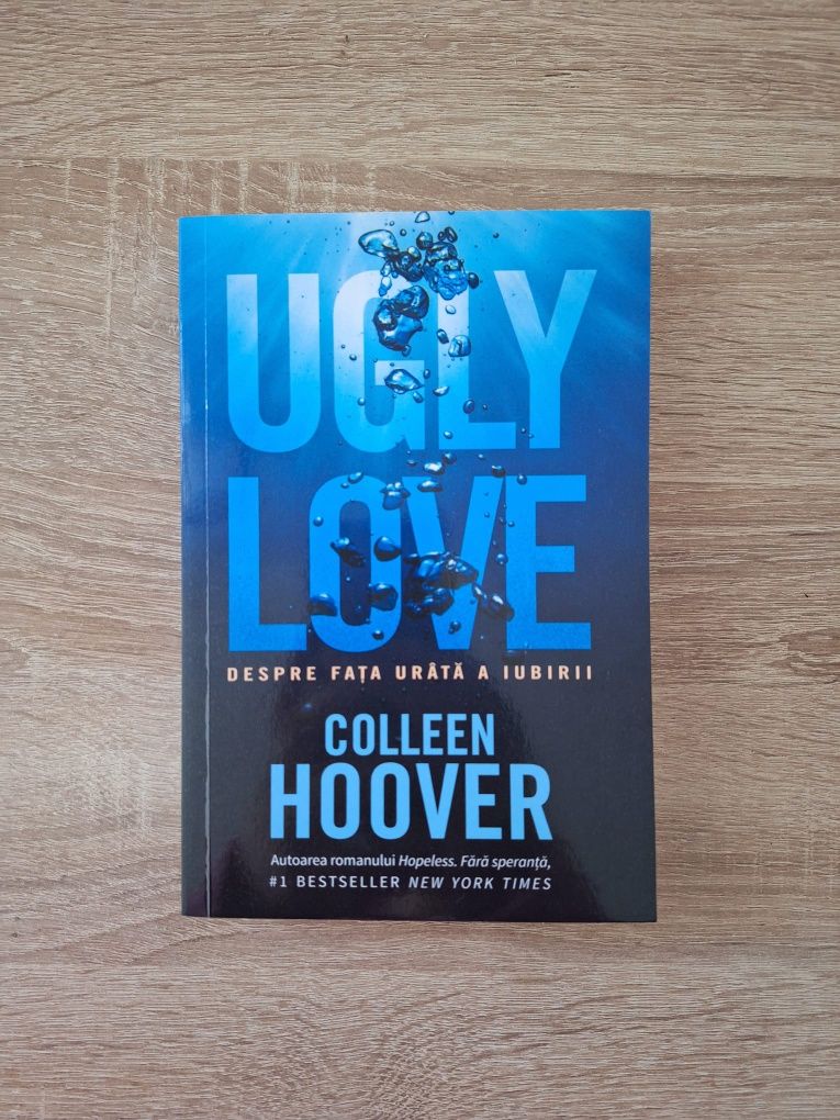 Cartea "Ugly Love", de Collen Hoover