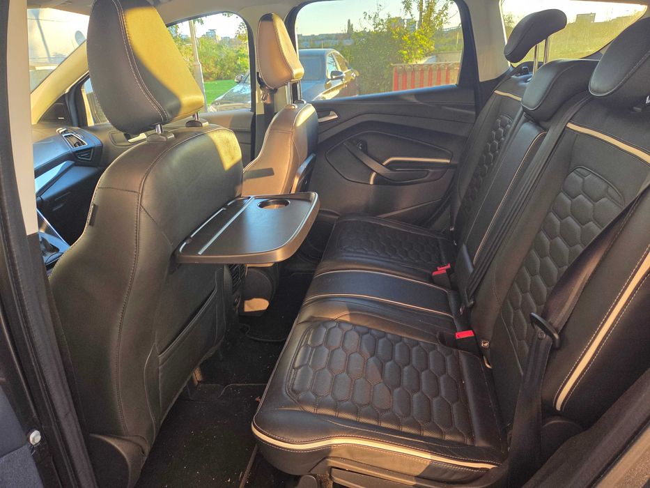 Ford Kuga VIGNALE 4x4 180CP 2019