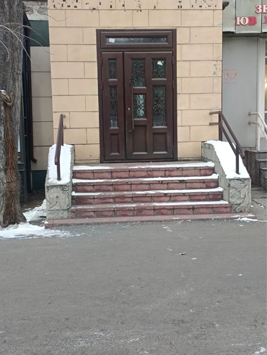 Сдам помещение в аренду , по ул Суворова 4 напротив Артур 1