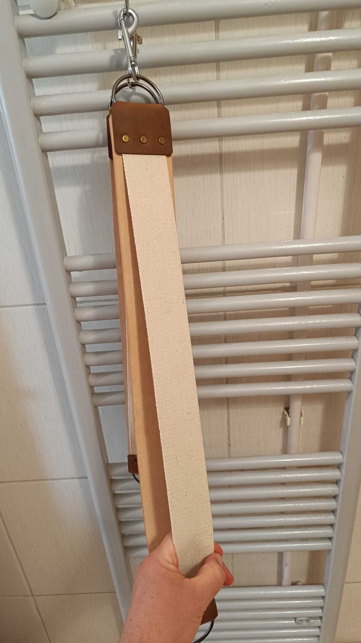 Strop din piele pentru brici