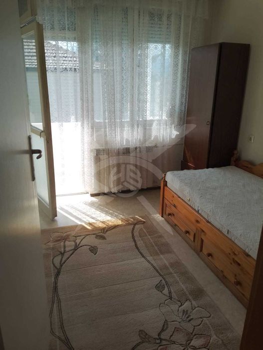 Къща под наем в Прослав 179586