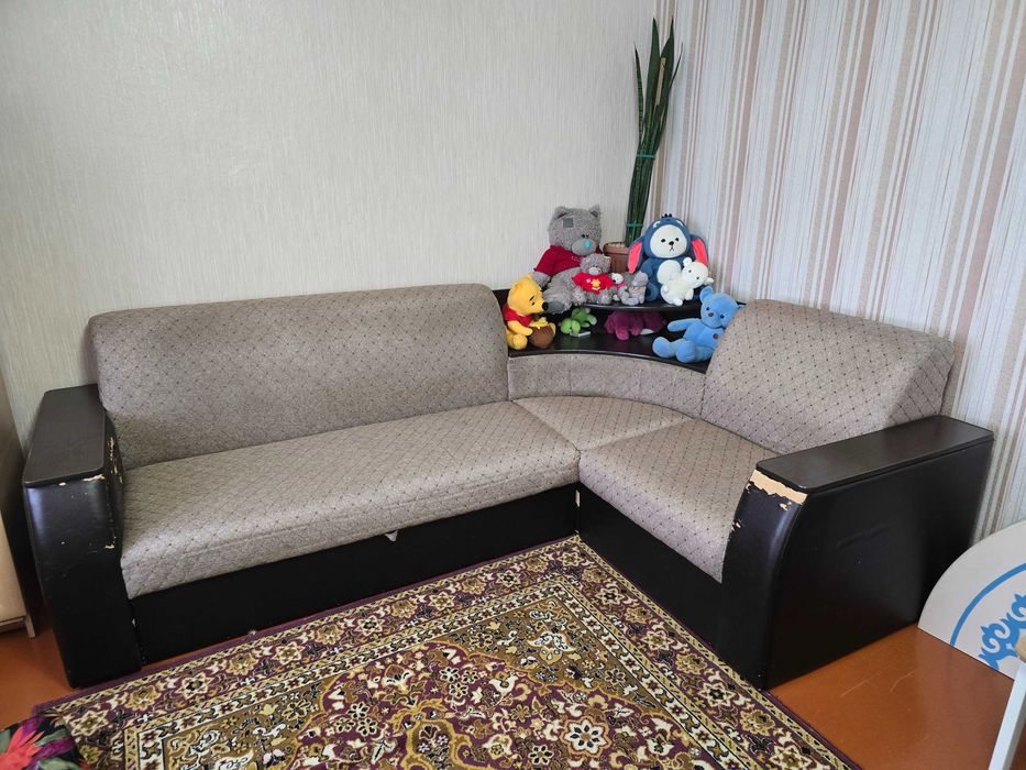 Диван угловой для гостиной