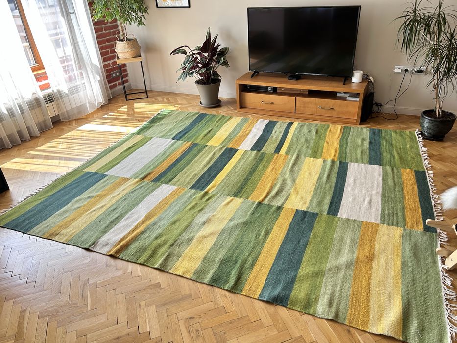 Вълнен килим 300х200