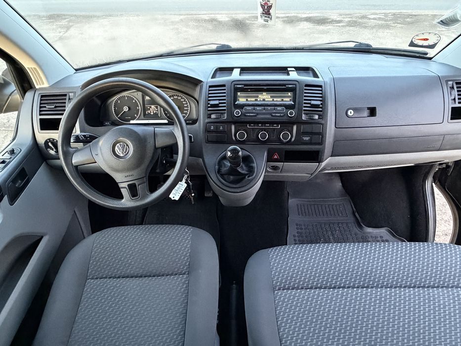 Volkswagen Caravelle Long 2013, 2.0TDi 9 Locuri *157.000 km*