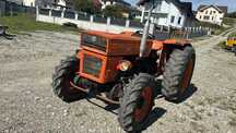 Tractor FIAT 550