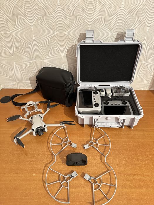 Дрон dji mini 4 pro