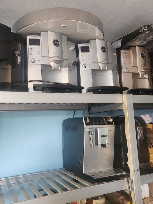 vând aparate cafea la angro