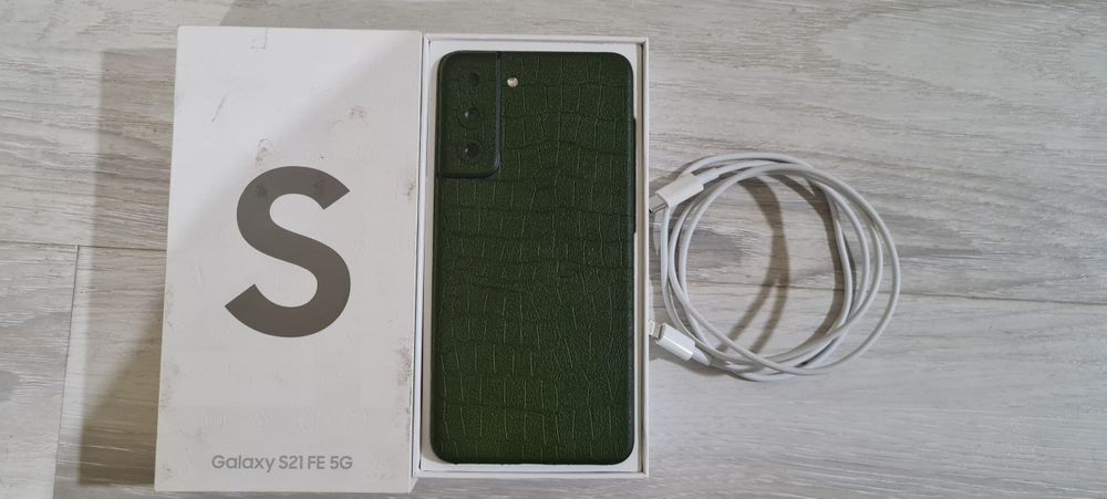 Samsung s21fe 256