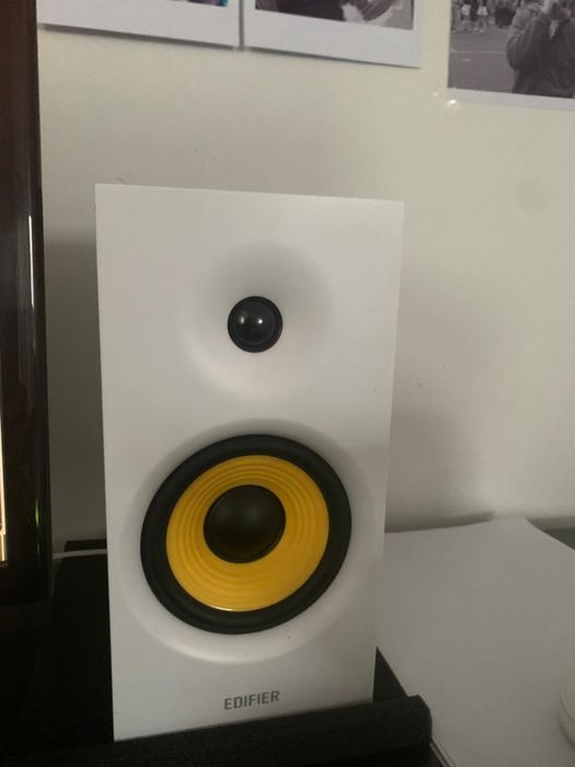 Продам колонки Edifier