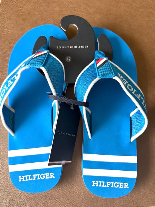 Tommy Hilfiger Slapi