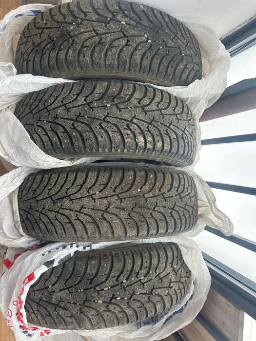 Продам зимнюю резину