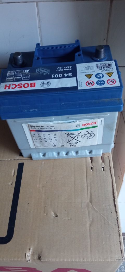 Акумулатор BOSCH 44 AH