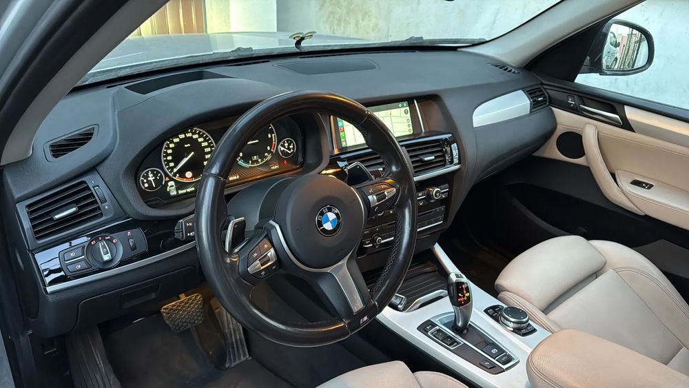 BMW X3 *Headup display*Scaune sport/Piele*Volan sport cu padele*Navigatie2025