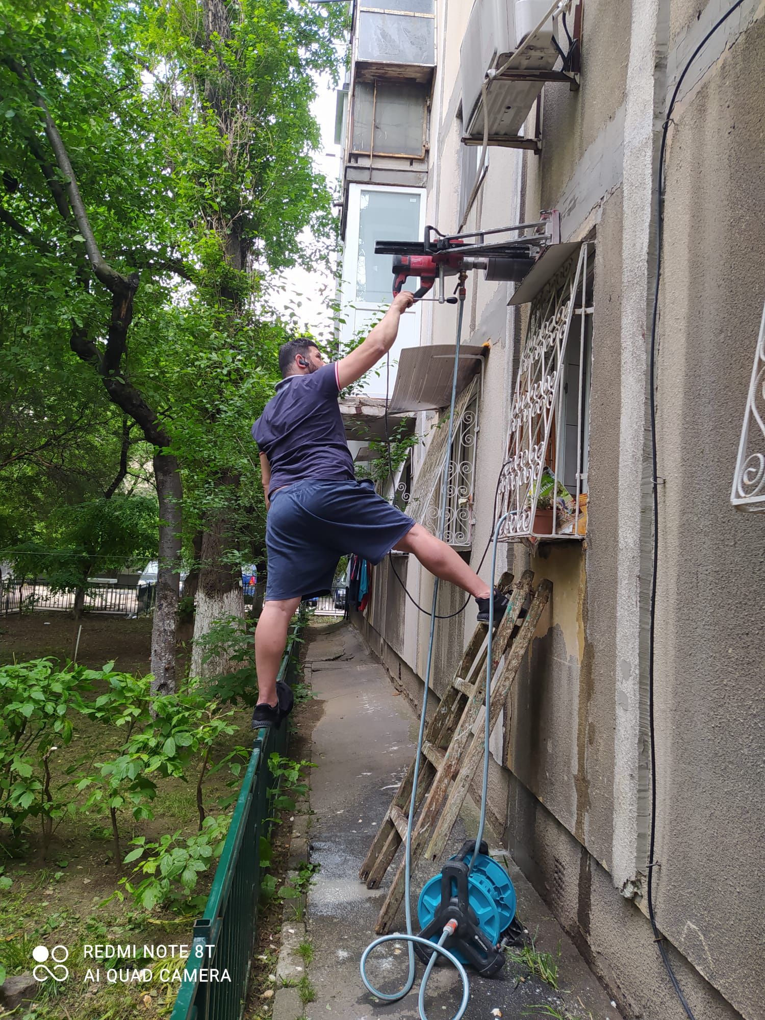 130 lei Gauri Centrala,Hota.Aer Conditionat in BCA,CARAMIDA,BETON ARM.