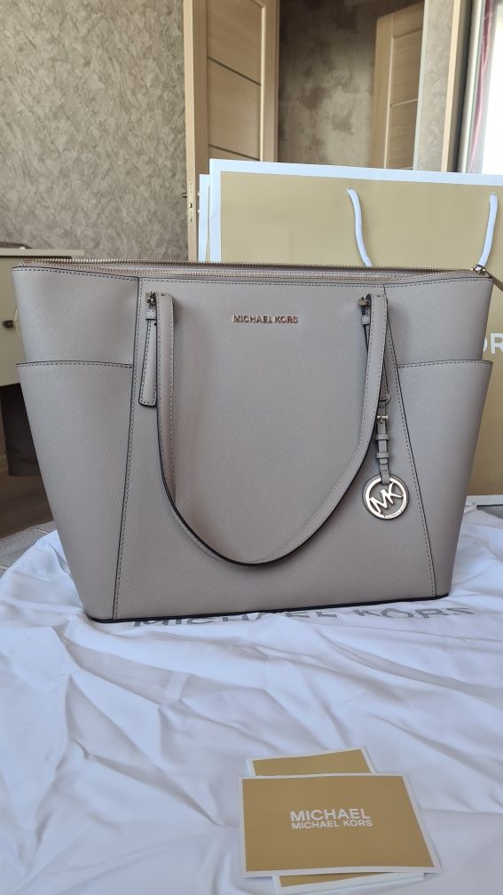 Сумка Michael Kors