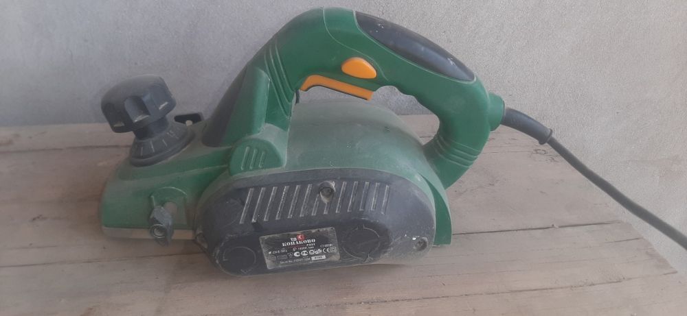 Xiva arenda elektro instrumen