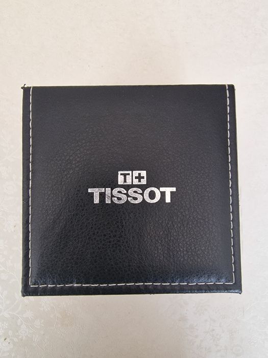 Продам часы Tissot. Срочно!