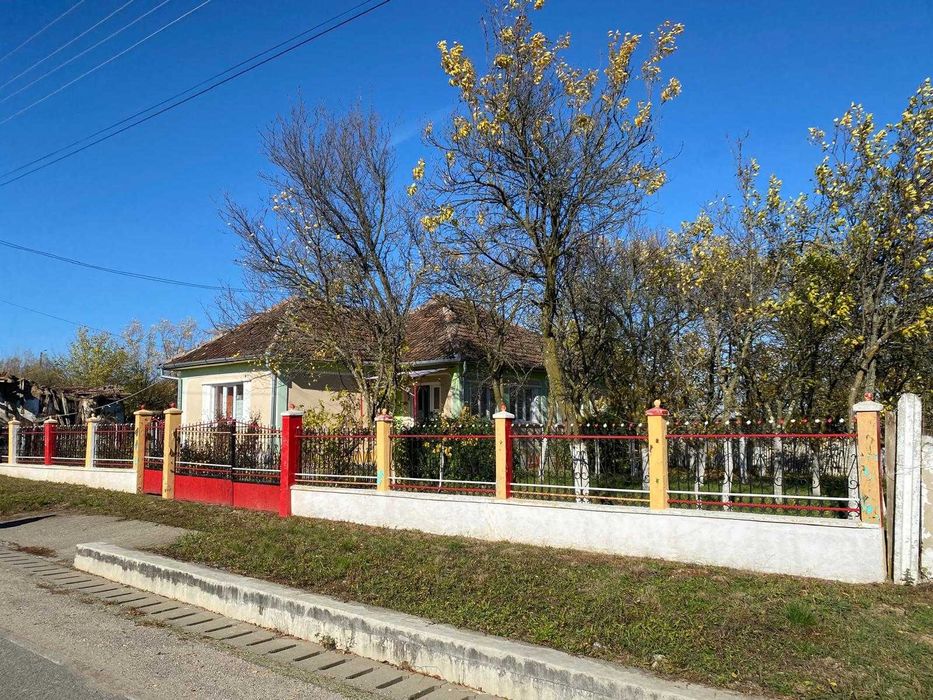 Vand casă+teren Supuru de Sus