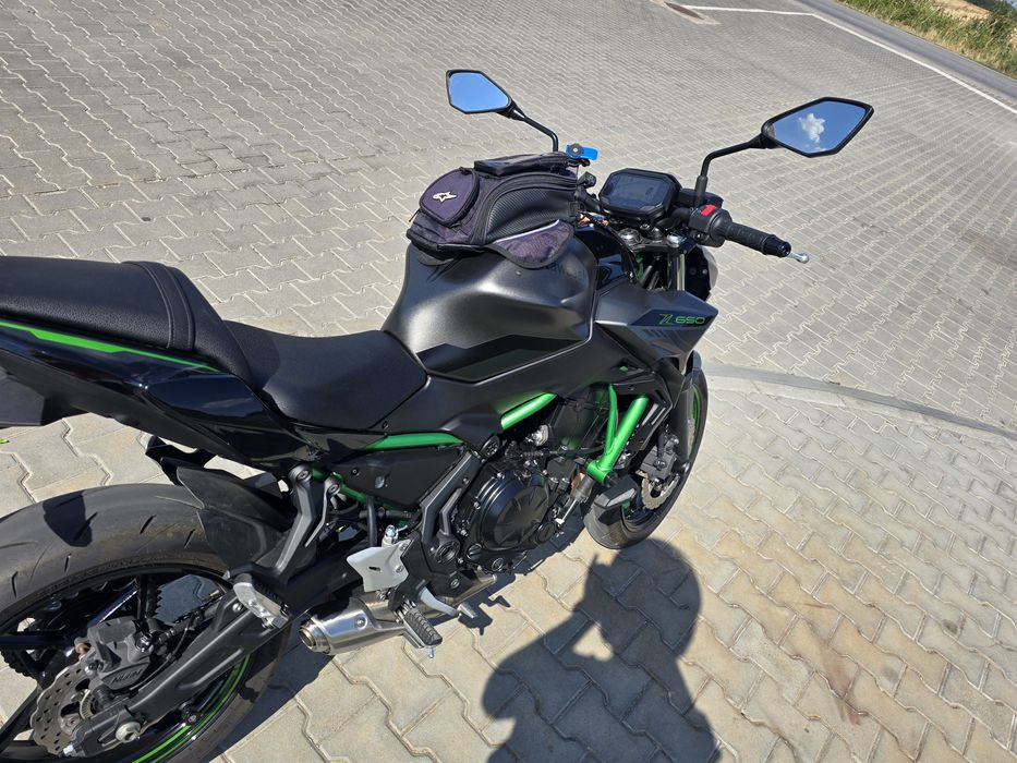 Kawasaki z650 нов купуван от Еди мото 6500км