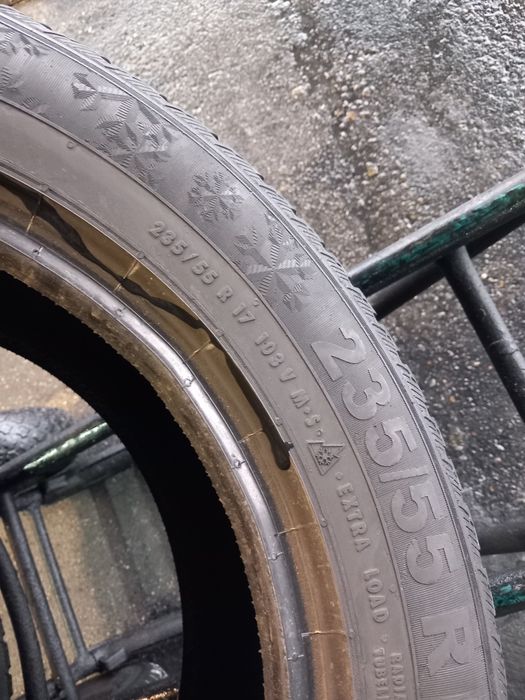 Semperit 235 55 r17 iarna