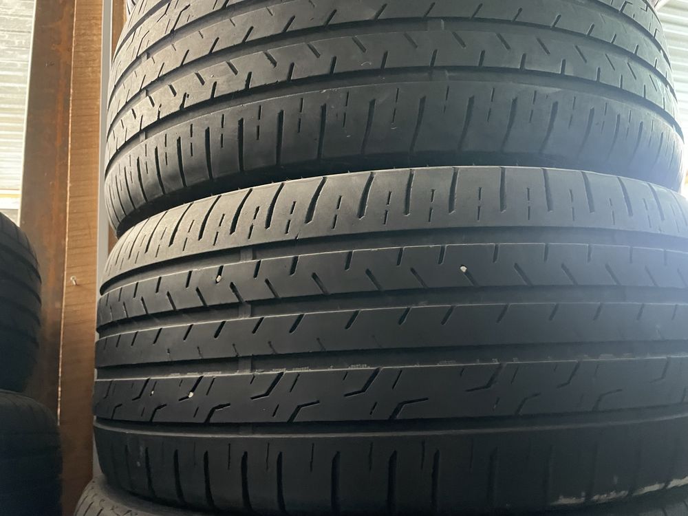 Продам шины 235/50 R18