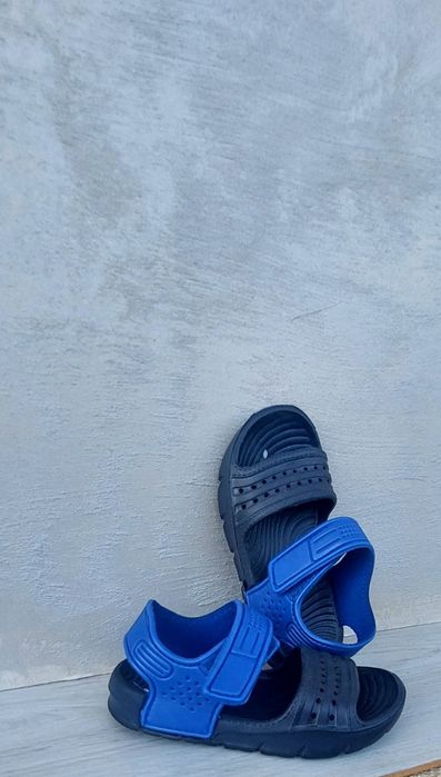 Момчешки сандаки-нови