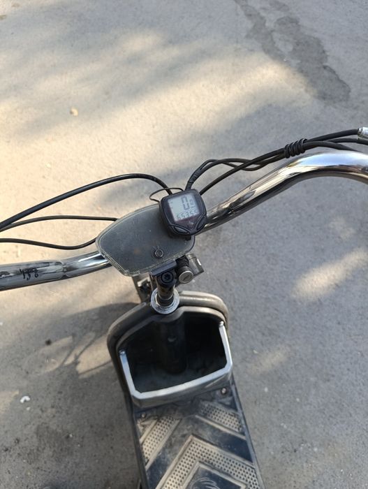 Электро скутер в хорошем состоянии.