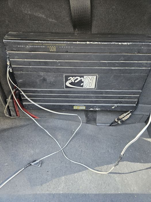 Усилитель сотилади ишлаши зур аргинал йахши турибти