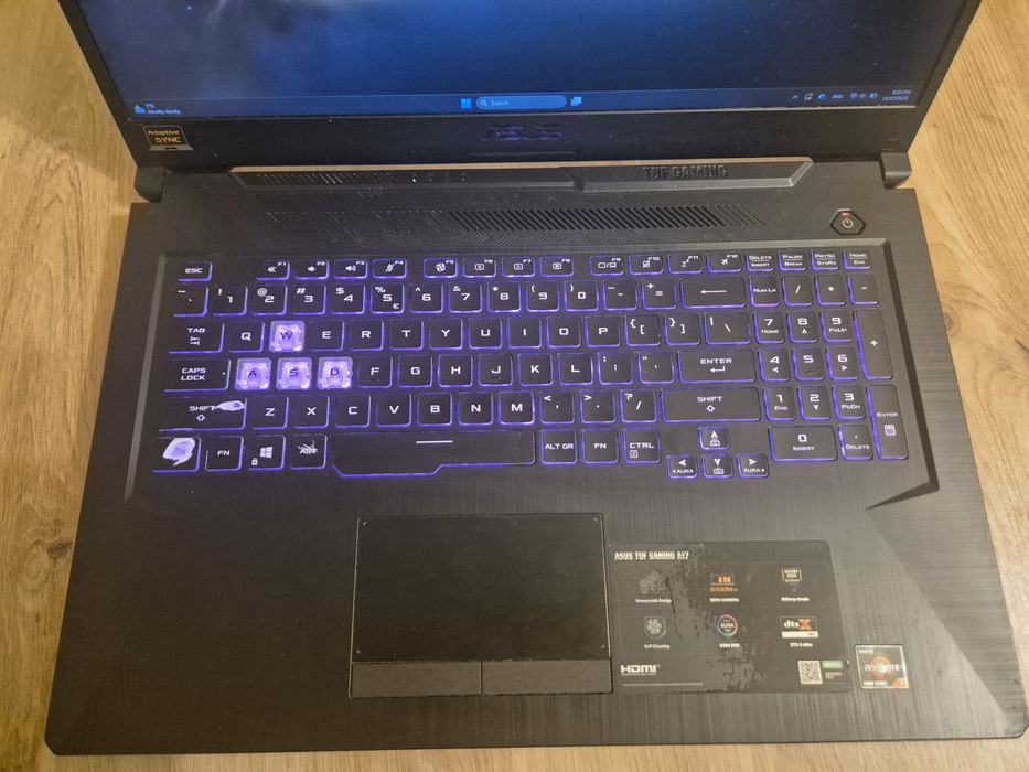 Vând laptop ASUS TUF A17