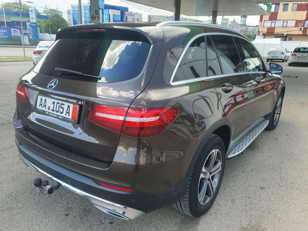 Vând Mercedes GLC ,2017 ,DIESEL pachet AMG.