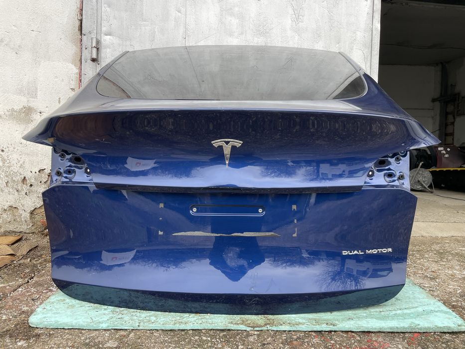 Заден капак багажник със стъкло за Tesla Y Тесла У 2020г-