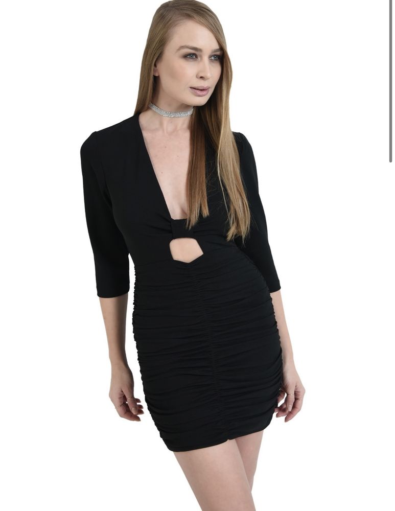 Rochie neagra decupata Poema noua