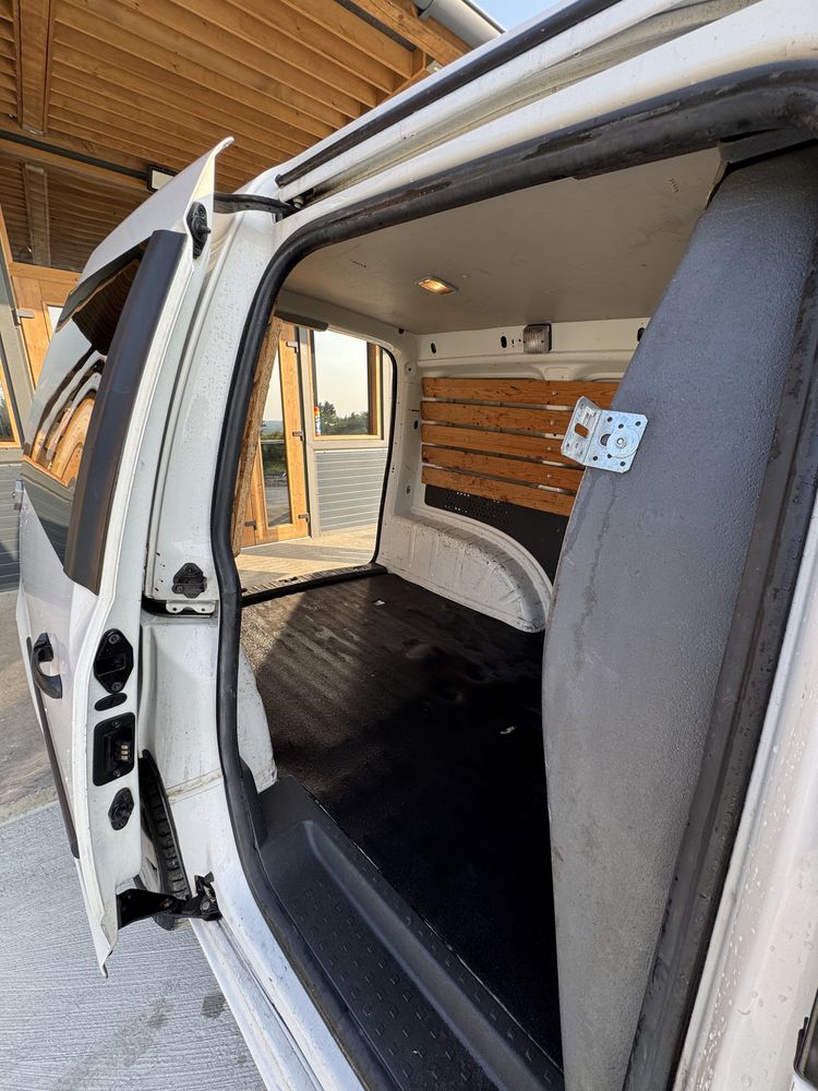 Volkswagen Caddy 1.6 TDI 2012