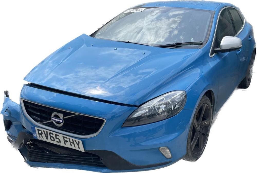 Dezmembrez Volvo V40 2.0d D4 euro 6