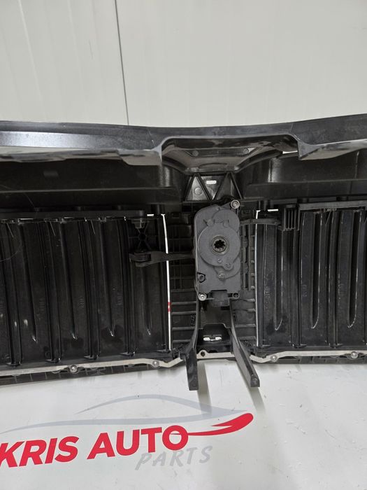 Решетка за BMW 7 G11 G12