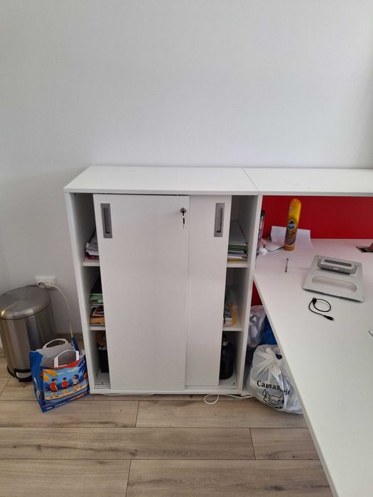 BIROU SHAREDESK EPBDD 160
(320X160X110H)
2 blaturi masă