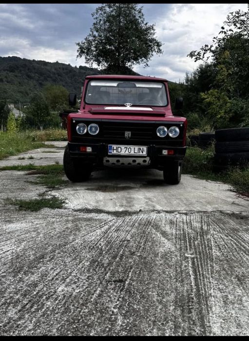 Vand Aro camioneta 320
