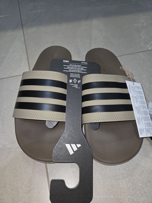 Șlapi adidas Noi