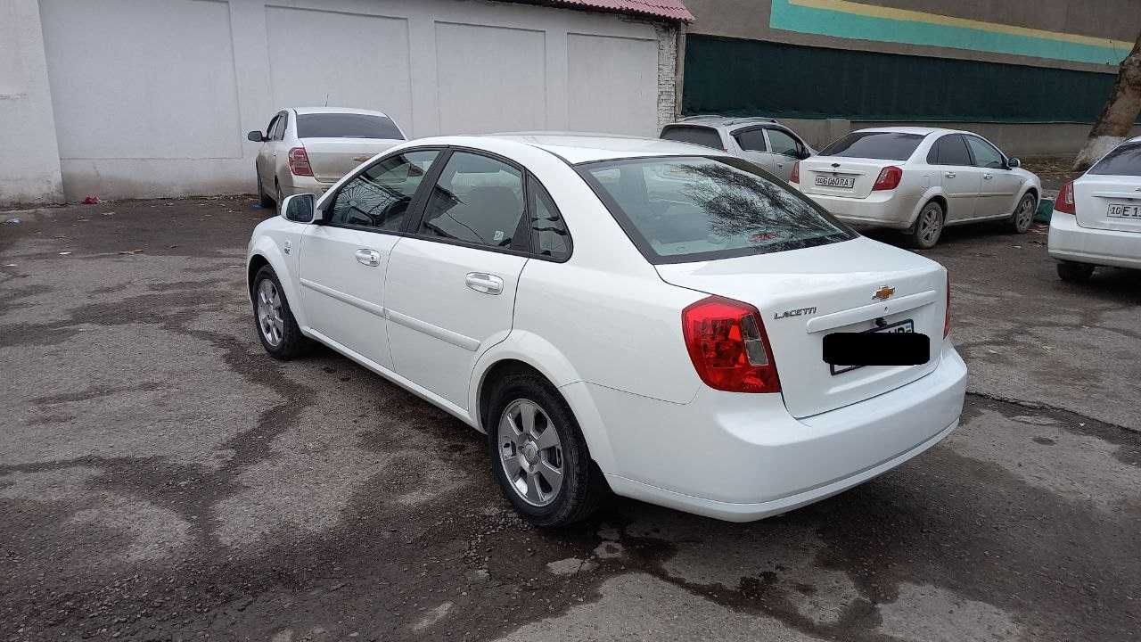 Chevrolet Lacetti (Gentra) 2022 AT