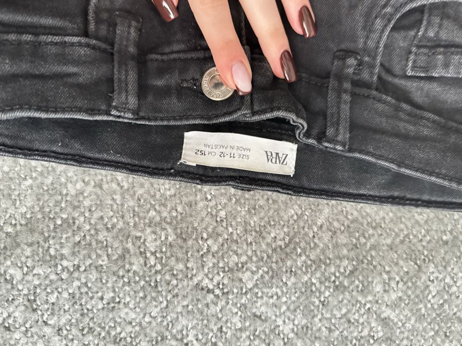 Blugi ZARA 11-12 ani