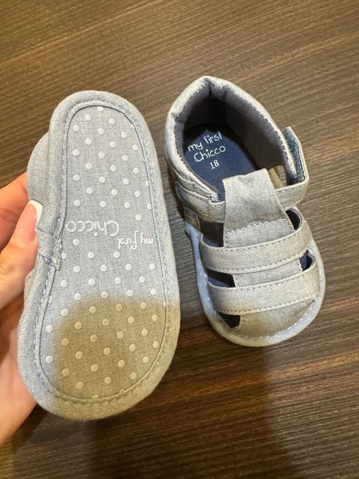 Летни сандали chicco