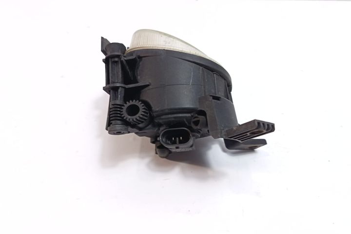 Proiector ceata stanga  8E0941699C Audi A4 B7