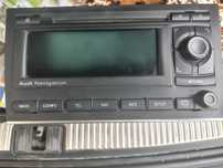 Vând radio cd Audi A4 B7