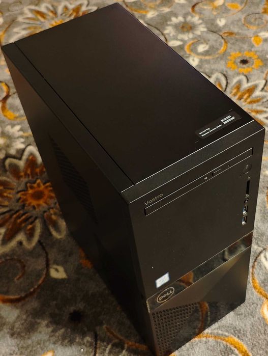 Продавам настолен компютър DELL Vostro 3671