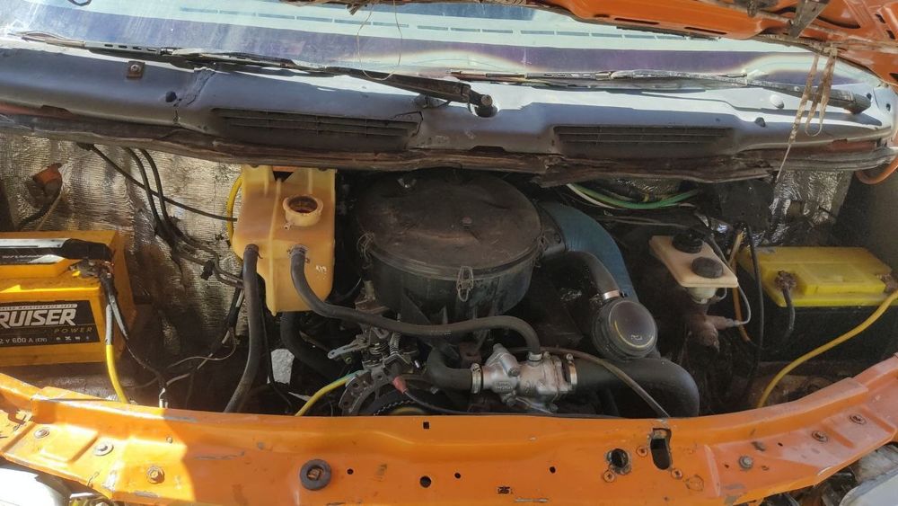 Ford 1992 holati yaxwi