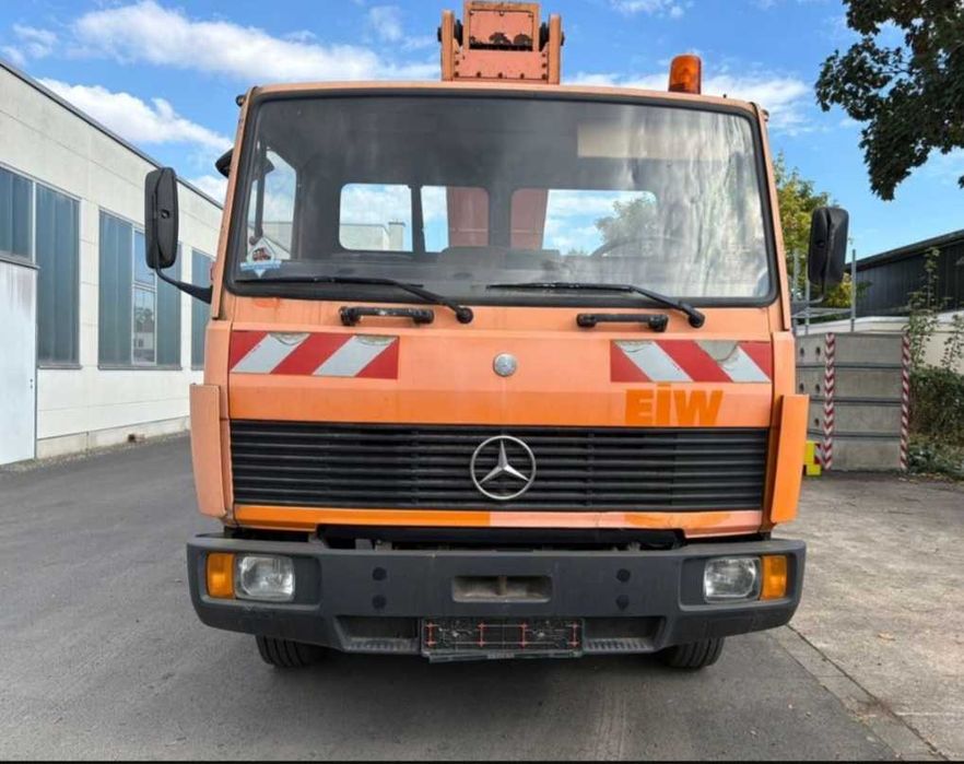 Hubarbeitsbuehne atbeitsbuehne