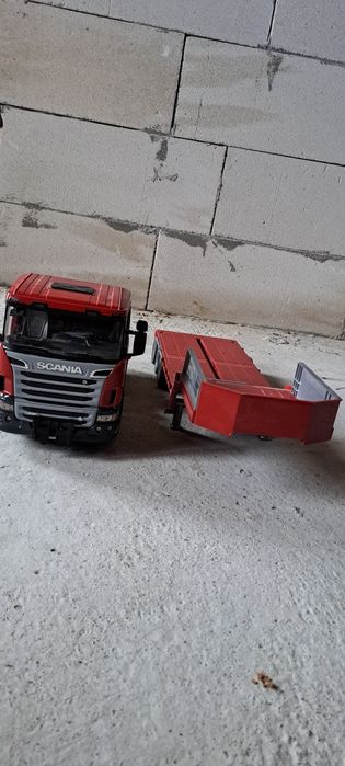 Camion man trailer de  jucărie dimensiune de 87 cm pe 21cm